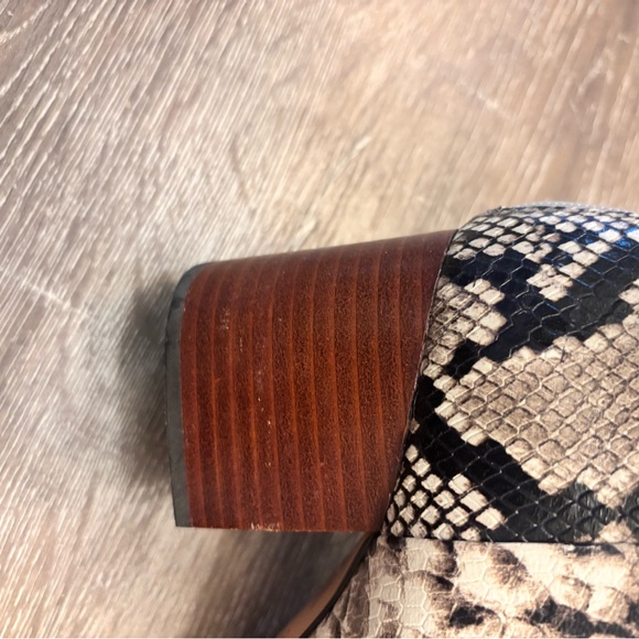 J. Crew Sadie Snake Embossed Leather Booties / Sz 6.5 - Picture 9 of 9